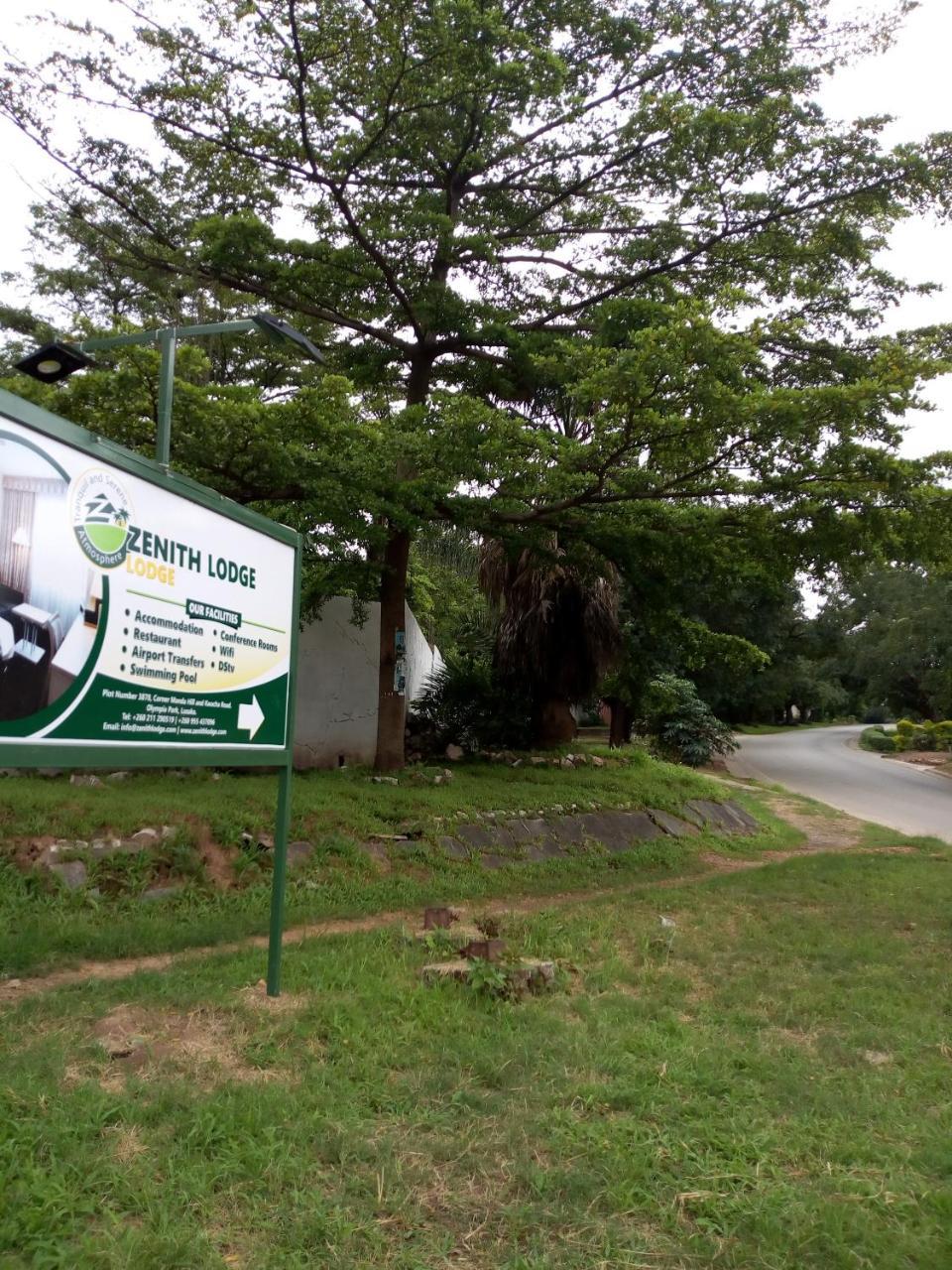 Zenith Lodge Lusaka Esterno foto